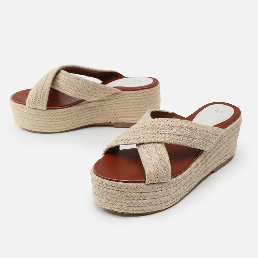 Summer New Two Colors Woven Thick Bottoms Stylish Sandals(Front Heel Height:4.5Cm,Back Heel Height:7Cm)