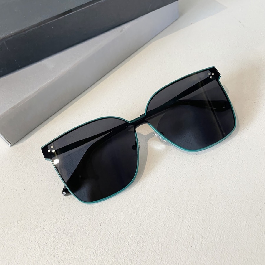 One Pc New Stylish Six Colors Square Shape Metal Frame Glasses Legs Polarized Uv Protection Sunglasses